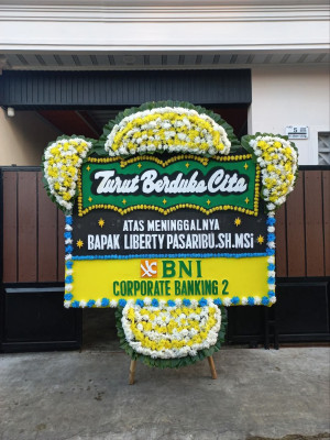 Papan Bunga Duka di Mihing Raya